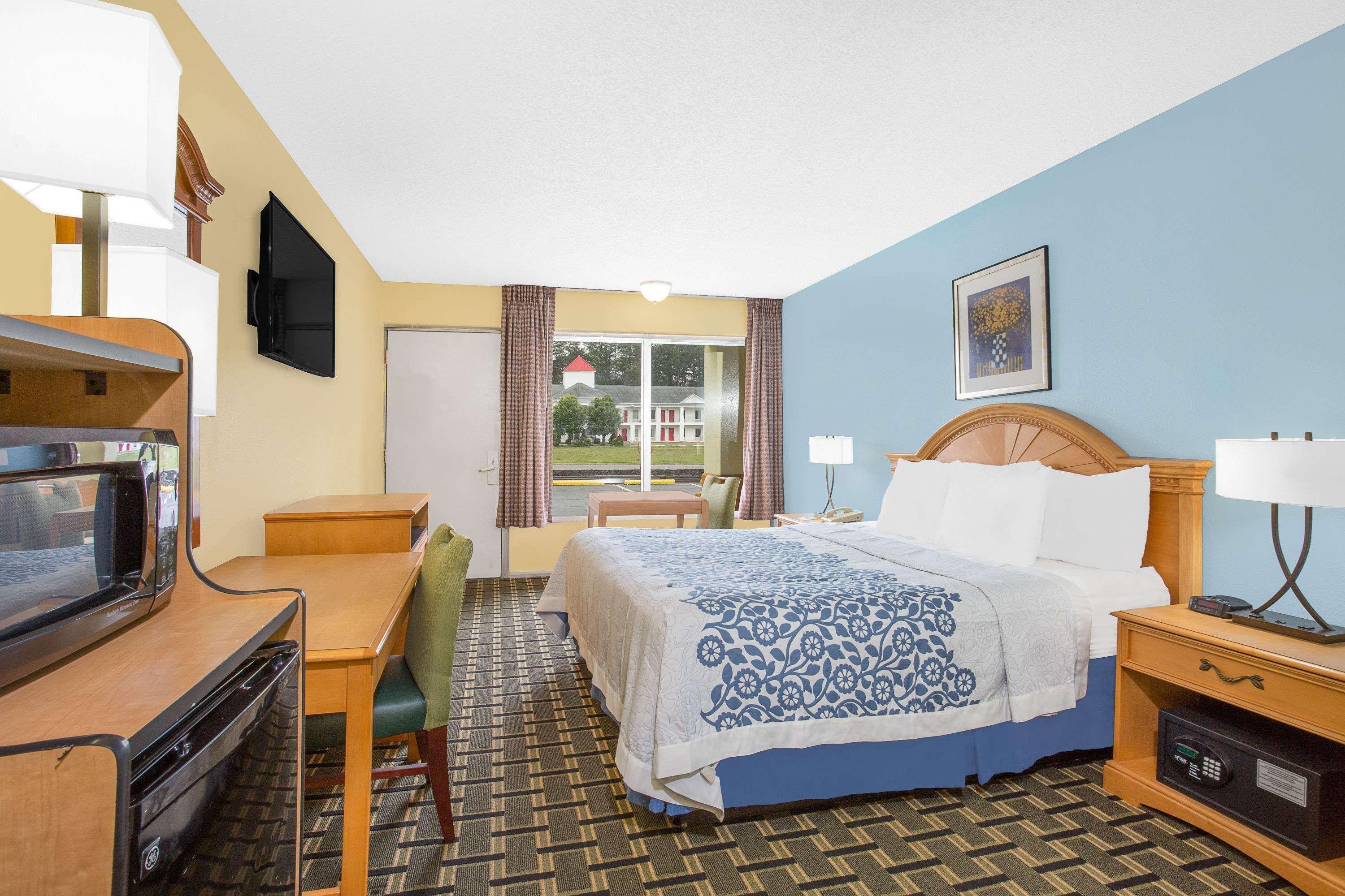 Days Inn By Wyndham Ruther Glen Kings Dominion Area Eksteriør billede
