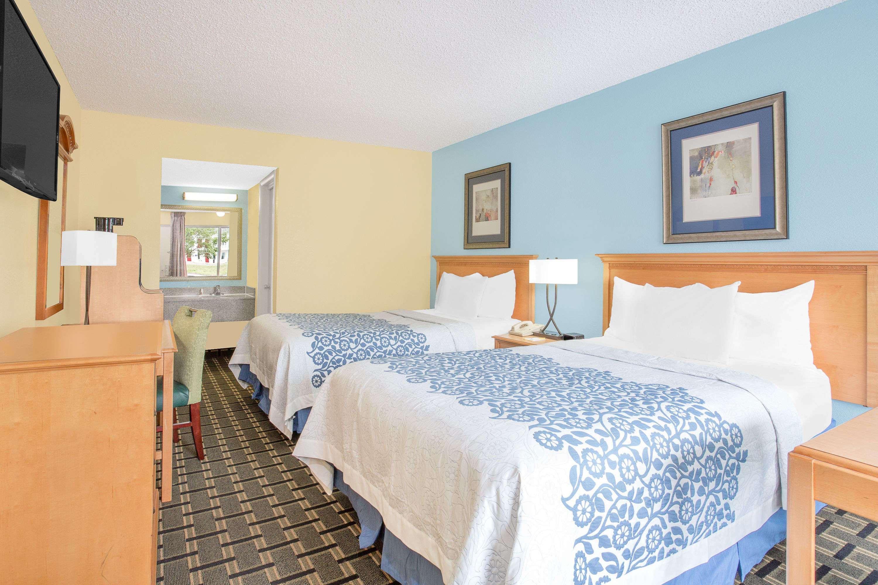Days Inn By Wyndham Ruther Glen Kings Dominion Area Eksteriør billede