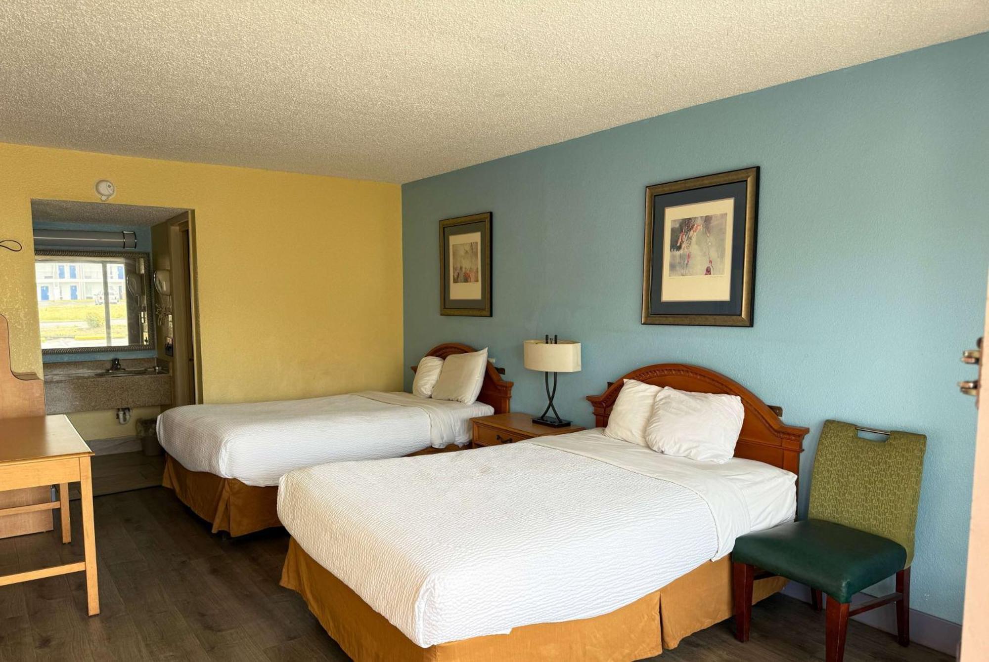 Days Inn By Wyndham Ruther Glen Kings Dominion Area Eksteriør billede